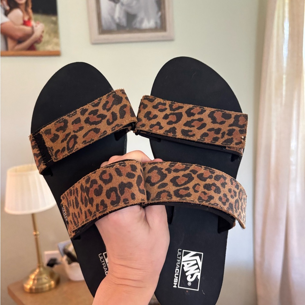 Vans Leopard Cayucas Platform SandalsBrown and Black Sandals with Classic Design